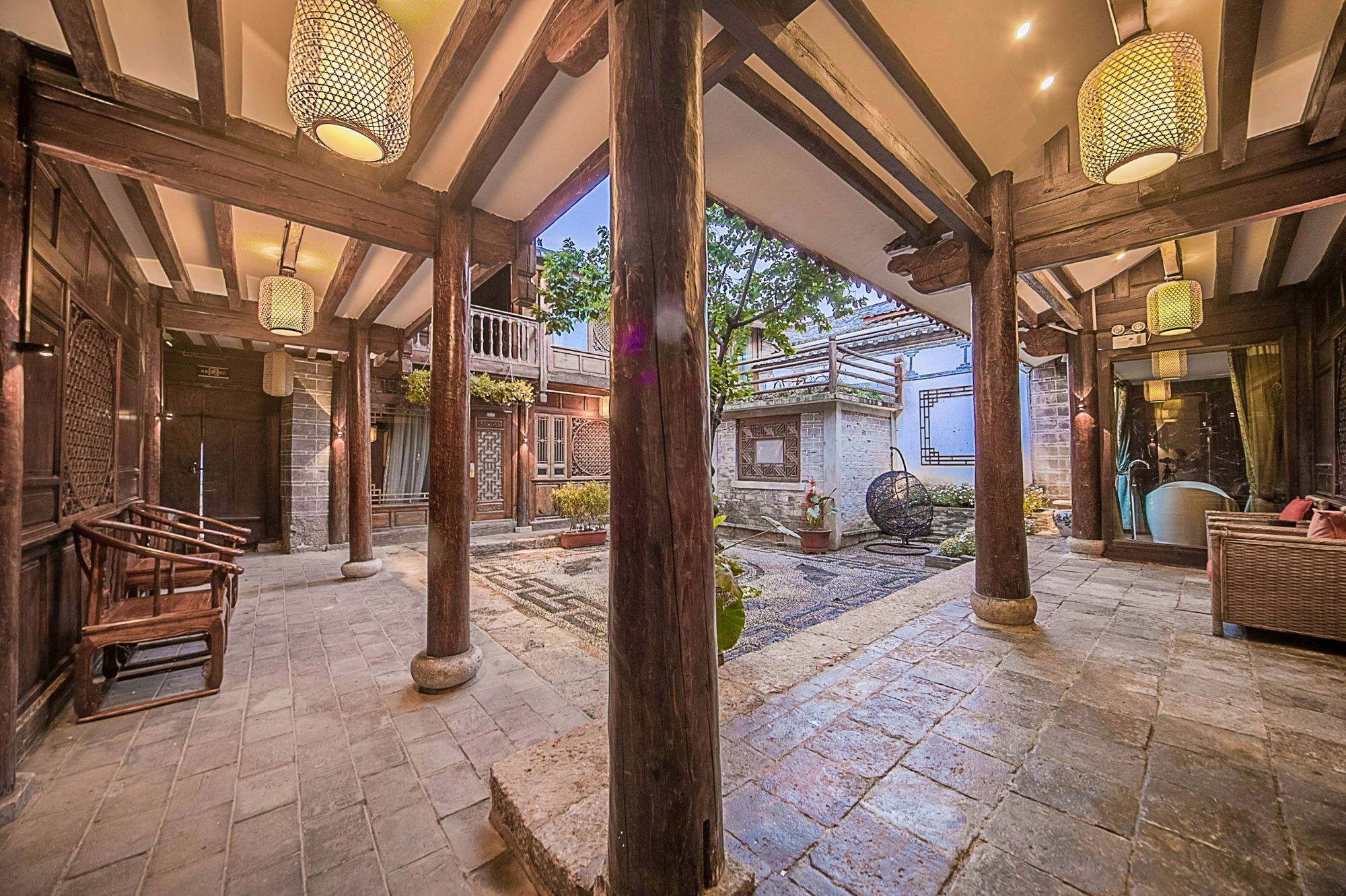 Lijiang Half Moon Bay Inn المظهر الخارجي الصورة