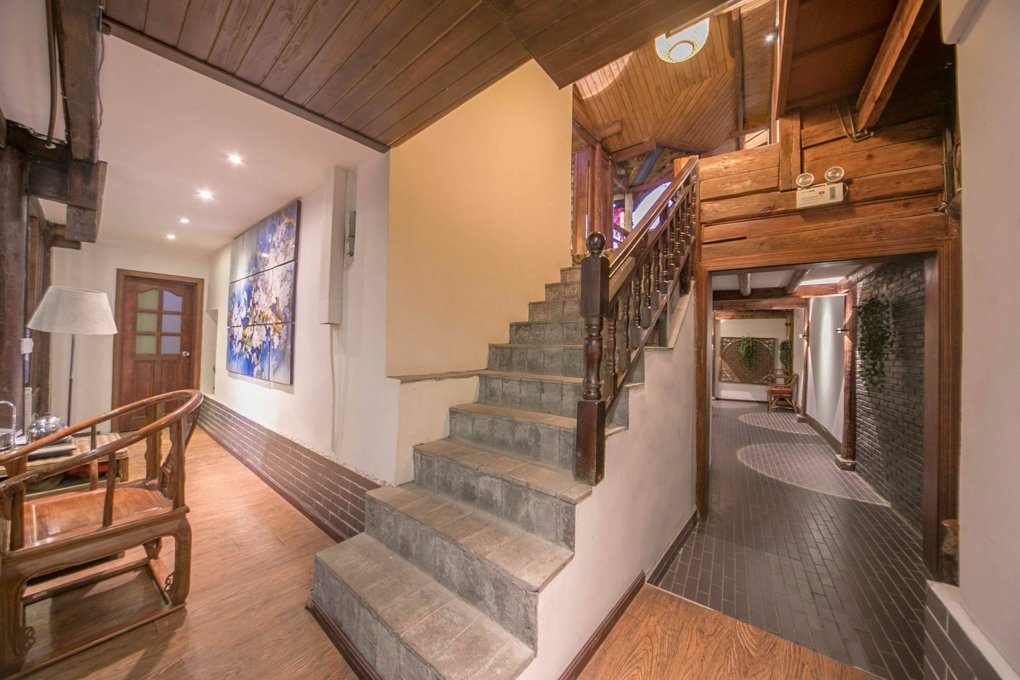 Lijiang Half Moon Bay Inn المظهر الخارجي الصورة
